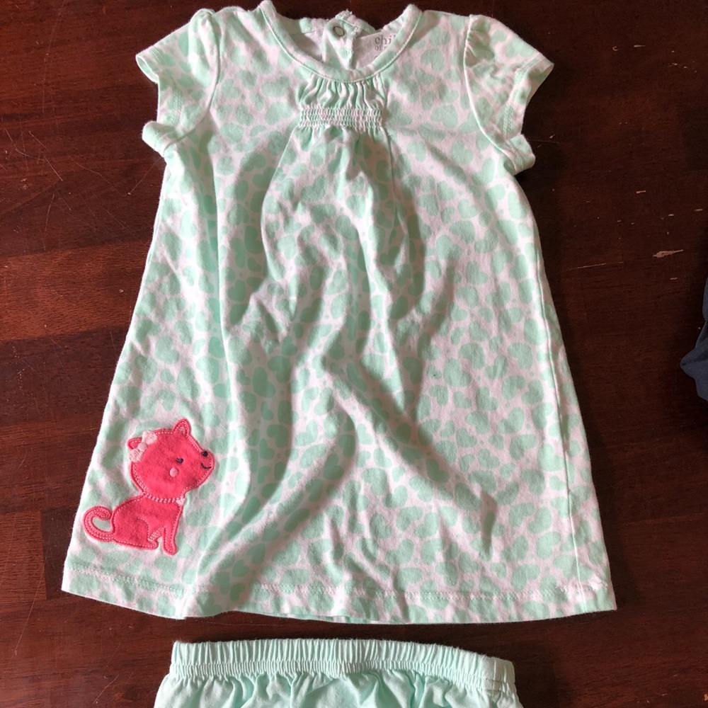 Pretty green and white heart dress